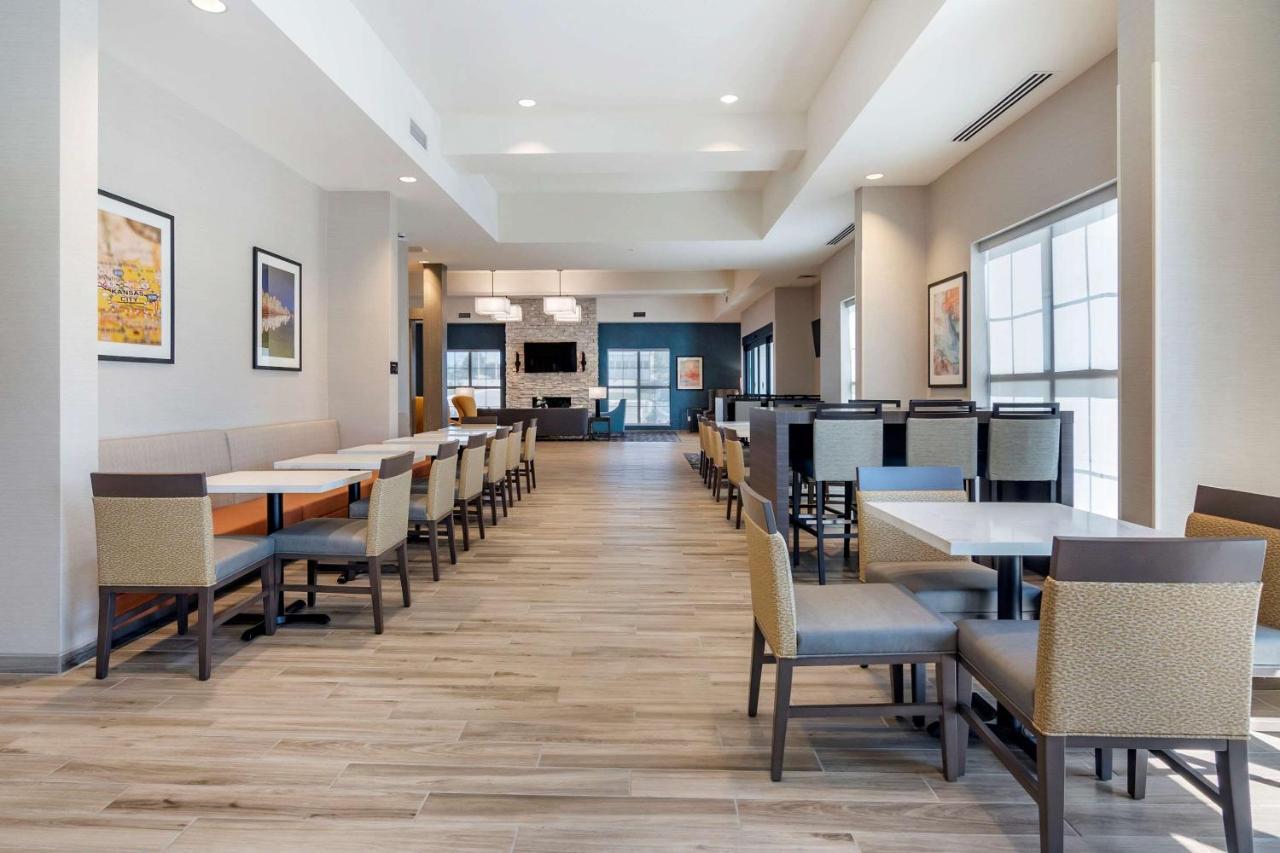 Comfort Suites Grandview - Kansas City 外观 照片